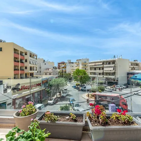Atmospheric With Large Terrace Heraklion (Crete)